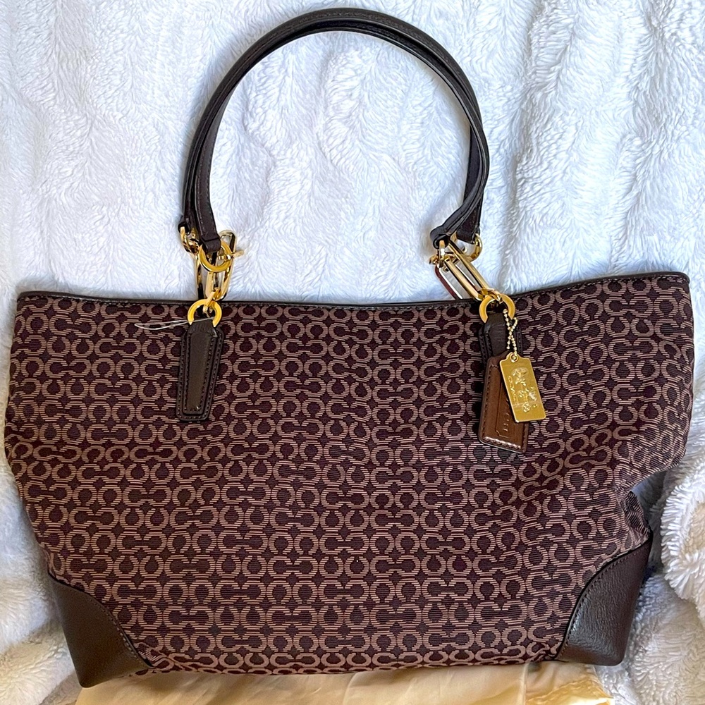 ✅Authentic ✅ New Coach canvas mahogany large handbag